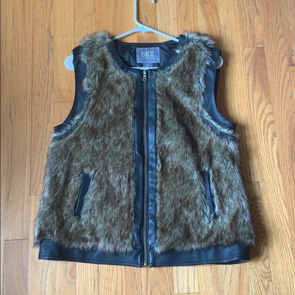 fur vest